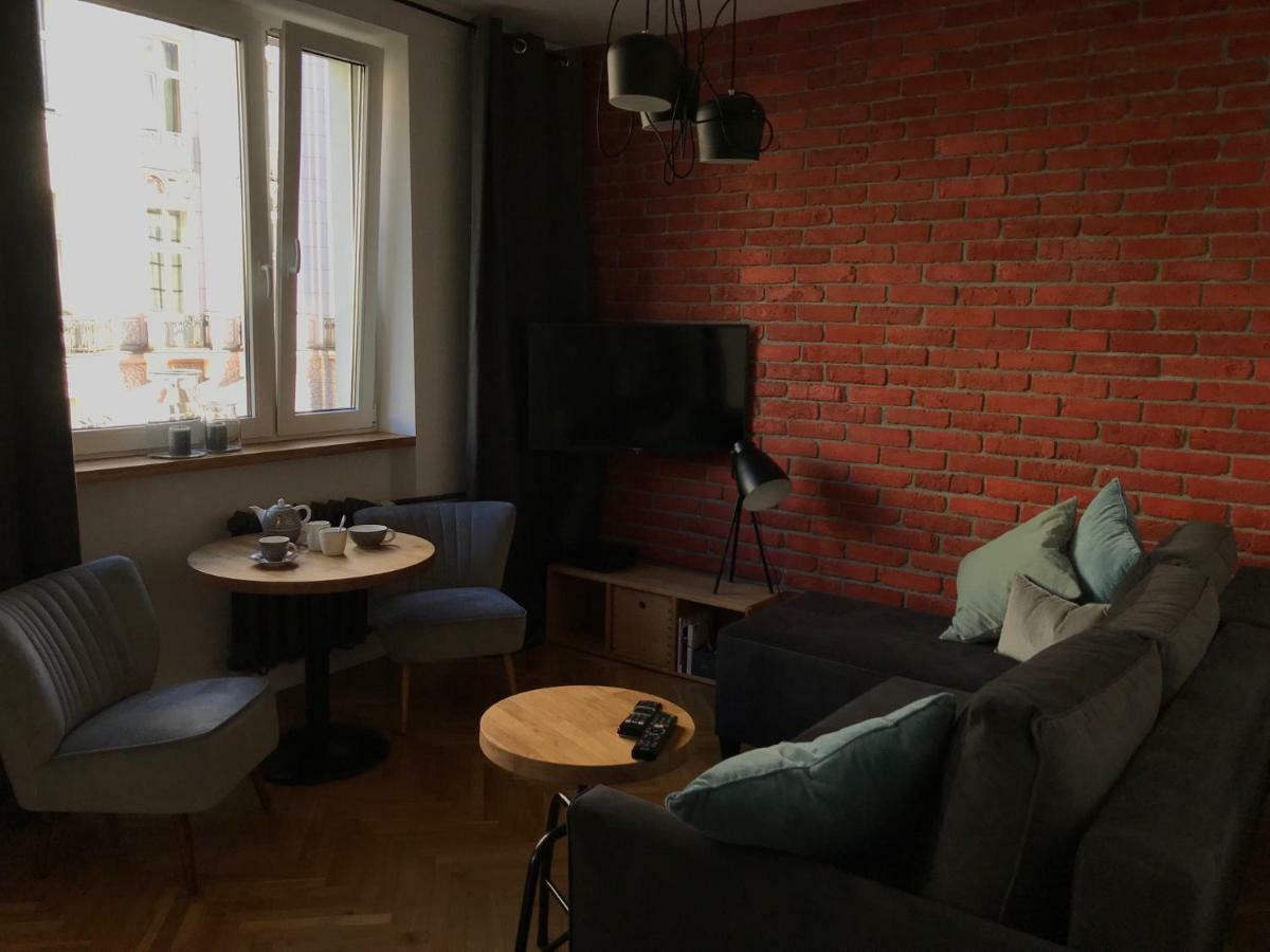 Warszawa Hoza Apartamento Exterior foto