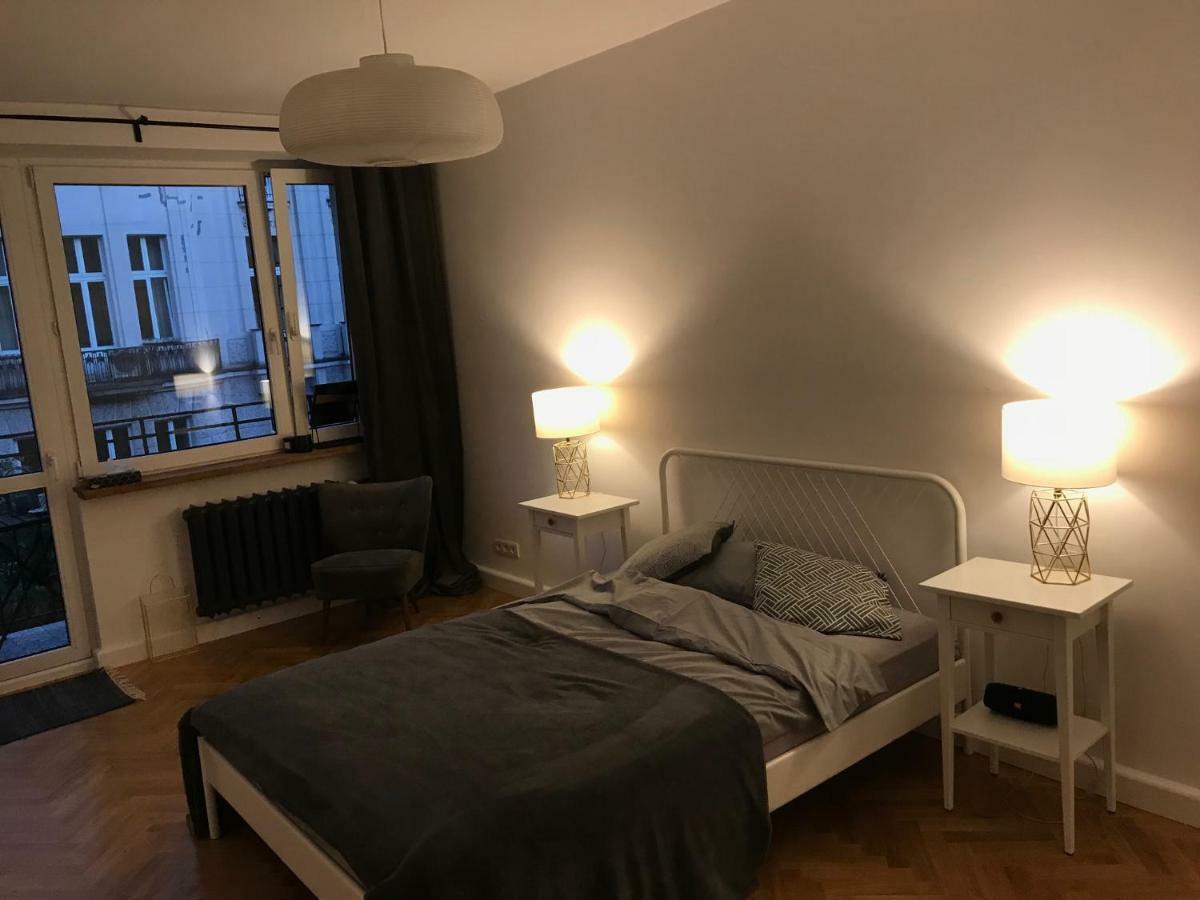 Warszawa Hoza Apartamento Exterior foto