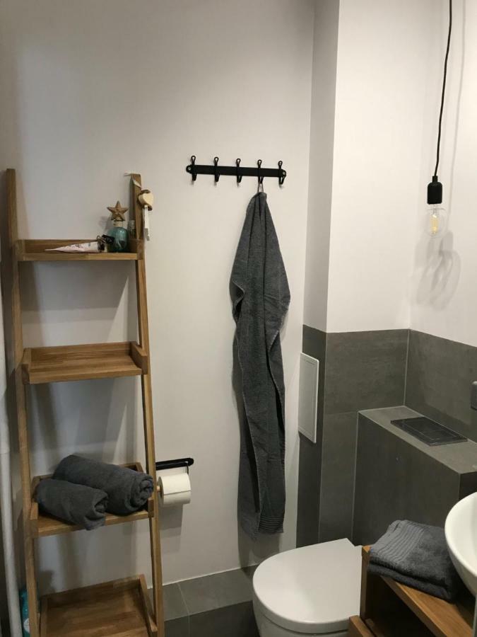 Warszawa Hoza Apartamento Exterior foto